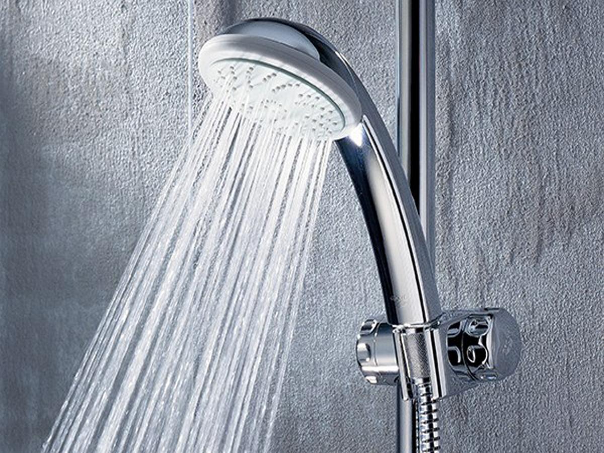 Vệ sinh bình nóng lạnh giúp nước trong bình luôn sạch Vệ sinh bình nóng lạnh giúp nước trong bình luôn sạch